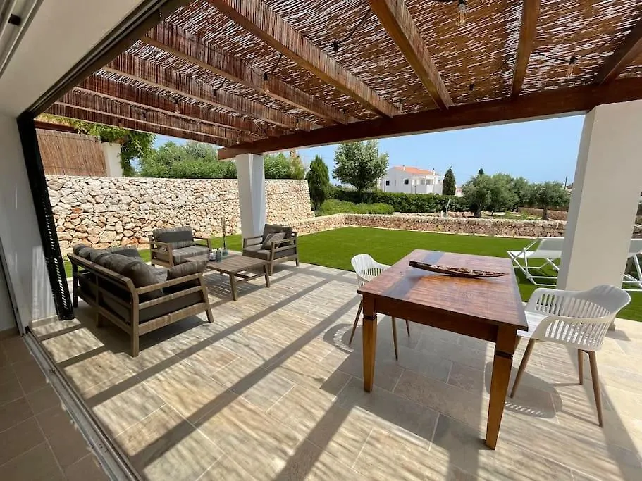 Villa Can Simo Menorca Punta Prima  España